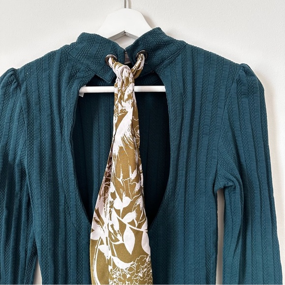 Free People Party In The Back Tie-Back Long Sleeve Top Green Size Small - Picture 7 of 9